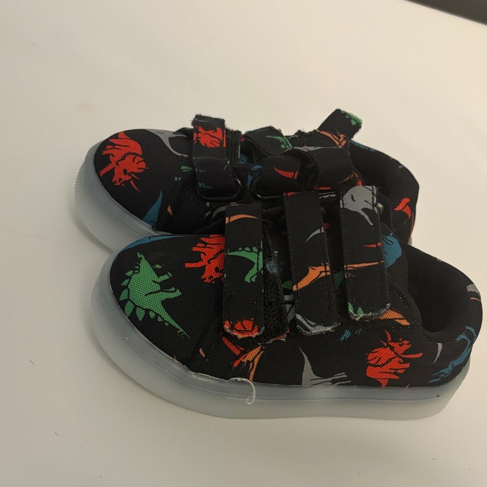 Kids Dinosaur Print Black Sneakers